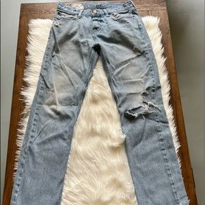 Hollister Classic straight distressed denim. Button fly Mens size 29x32